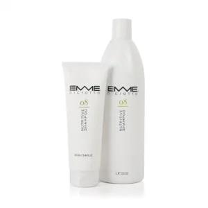 Подхранващ шампоан Emme Diciotto 08 Nutritive с маслиново масло и алое вера. Хидратира суха коса, възстановява мекотата и блясъка.